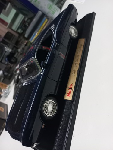 Maisto ford torino talladega - ford,