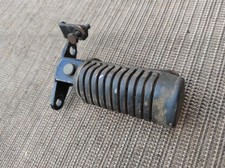 Repose pied pilote coté droit