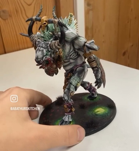 Beastmen gorgon warhammer - beastmen,