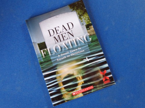 Dead men floating small - dead,