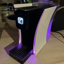 Machine à Thé Spécial T  By Nestlé Blanche