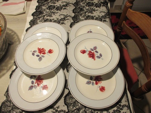 Anciennes assiettes à - anciennes,