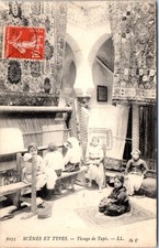 TUNISIE - scenes et types - tissage de tapis.