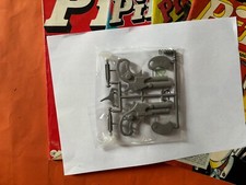 PIF GADGET N° 723  GADGET  SEUL LE PISTOLET A FLECHETTES    NEUF