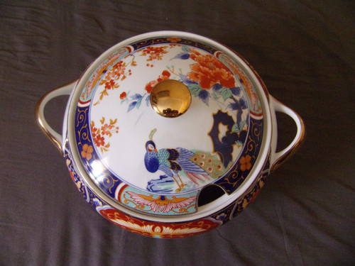 Ancienne soupière porcelaine - ancienne,