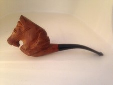 Pipe SAINT-CLAUDE Chap Gainée, tête de cheval en bruyère. vintage