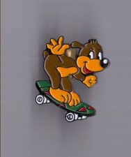 PIN'S . PIF SKATER . 1991 