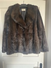 Manteau Court Fourrure Sandro Taille 2 . 38/40/42