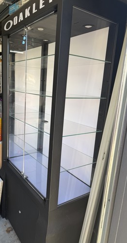 Vitrine oakley - vitrine,