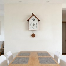 Horloge à coucou avec pendule