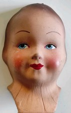ANCIENNE TETE DE POUPEE EN CARTON BOUILLI 