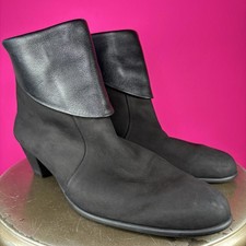 Arche Black Leather Cuffed