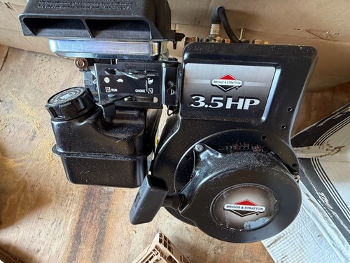 Nos briggs stratton 5 hp - stratton,