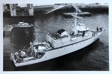 Négatif 24 x 36 + photo du Chasseur de mines "Pégase" à Brest, 12.7.00