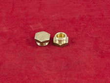 ECROUS SPECIAUX POUR FILTRE