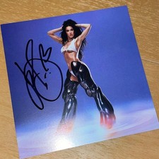 Photo autographe signée Katy Perry site officiel vente objet de collection
