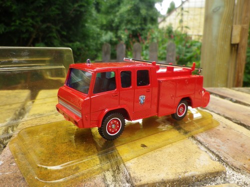 Solido pompier berliet 770 - pompier,