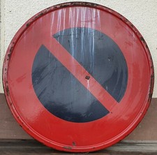 Ancien panneau de Signalisation / STATIONNEMENT INTERDIT 