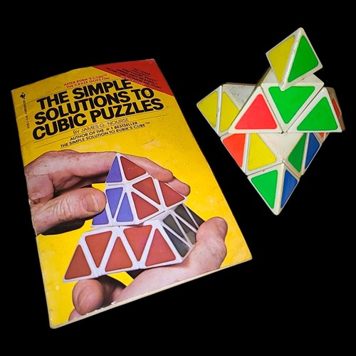 Vintage 80s pyramid rubik s - pyramid, rubik's