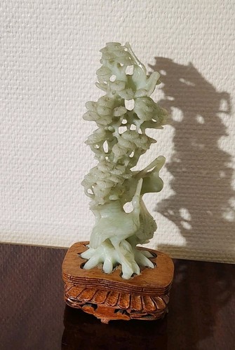 élégante sculpture pierre - Élégante,
