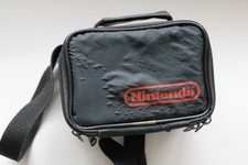 Étui de voyage Nintendo