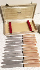 coffret 11 couteaux anciens