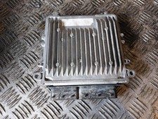 Calculateur BOSCH - MERCEDES CLASSE E IV (4) E 350CDI Réf A6429002900 0281016383