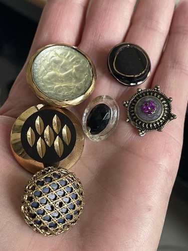 Jolis boutons anciens - jolis,