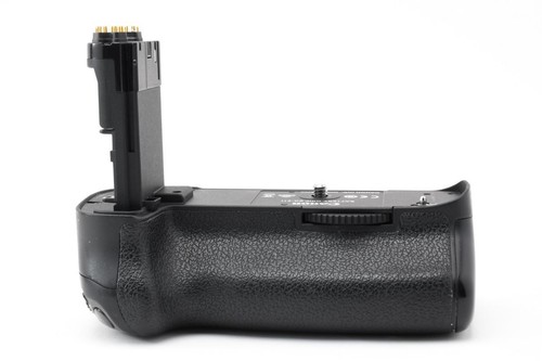 Canon e11 genuine battery - canon, bg-e11