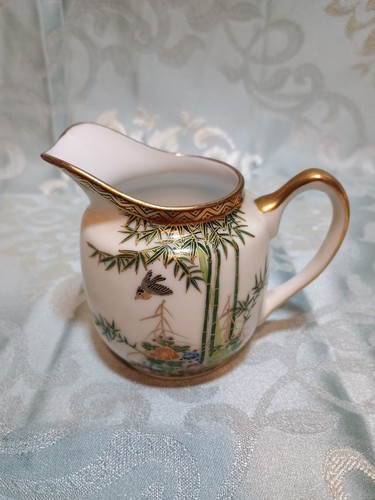 Petit pot lait en - petit,