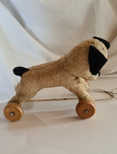 Ancien jouet chien - , à
