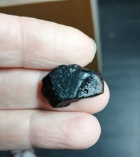 Pierre naturelle tectite  2,20