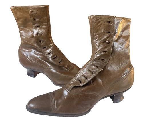 Paire chaussures anciennes - de,