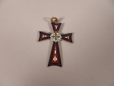 Croix pendentif en Laiton émaillé