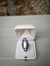 Bague ancienne  en Argent Massif Sertie d'une Pierre Nacré