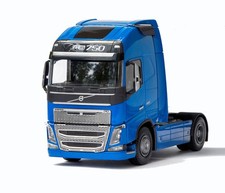 EMEK - Camion bleu – VOLVO FH16 4x2 - 1/25 - EMEK81334