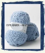 10 pelotes de laine PHIL DOUCE porcelaine  NEUVES