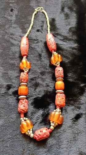 Collier perles corail rouge - de,