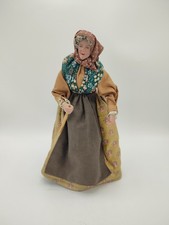 Santon de Provence, Terre cuite, La promeneuse, Signé Sylvette AMY