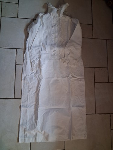 Chemise ancienne femme blanche