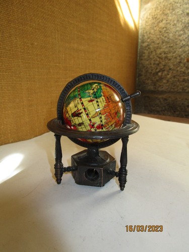 Taille crayon ancien globe - taille, /