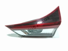 FEU ARRIERE INTERIEUR DROIT 8158102830 TOYOTA AURIS 2 phase 2 (06/2015)