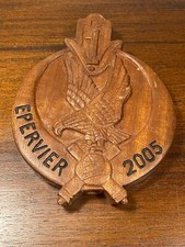 Grosse Insigne en Bois