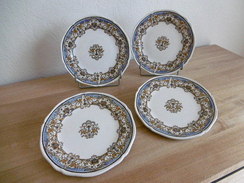 Quatre assiettes dessert - quatre,