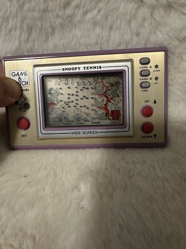Nintendo game watch snoopy - watch,