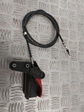 Poignee d'ouverture de capot