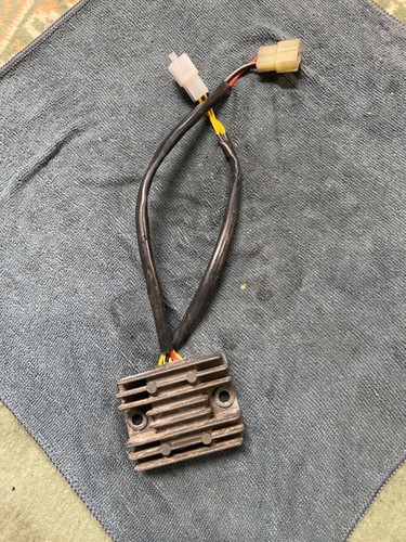 Régulateur tension suzuki 125 - tension,