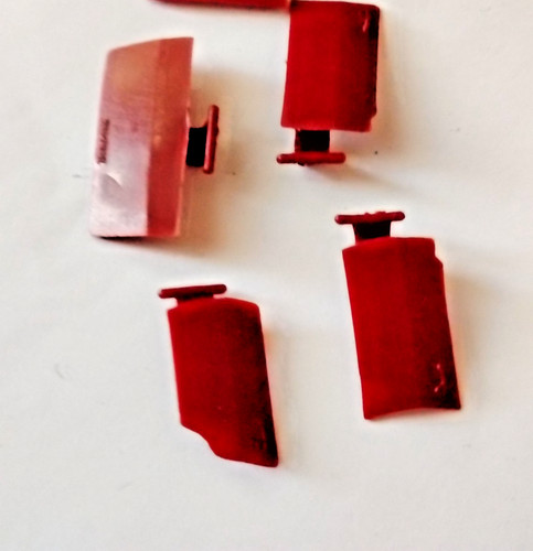 Ancien norev peugeot 504 - 1/43,