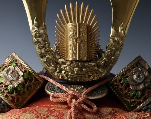 Ancien casque japonais