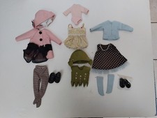 poupée LOT DE vêtements pour ANN ESTELLE ET PATSY BONEKA , chaussures